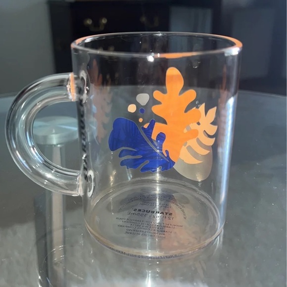 Starbucks mug - Picture 4 of 7